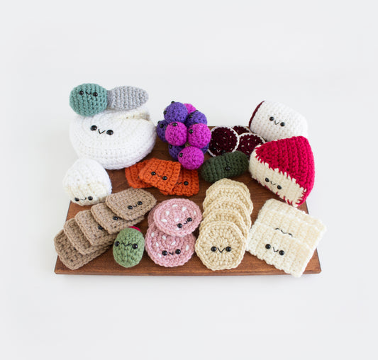 Crochet Pattern: Charcuterie Board, PDF Amigurumi Pattern