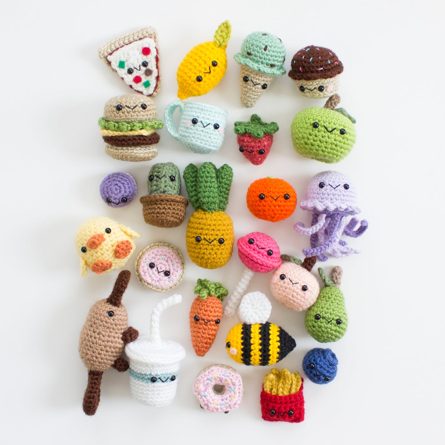 1-25 100 Days of Mini Amigurumi v1 - A Menagerie of Stitches - Lauren Espy